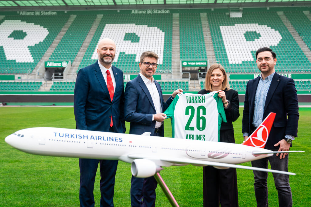 Mit Turk Turkish Airlines wird Partner des SK Rapid | ExtraDienst