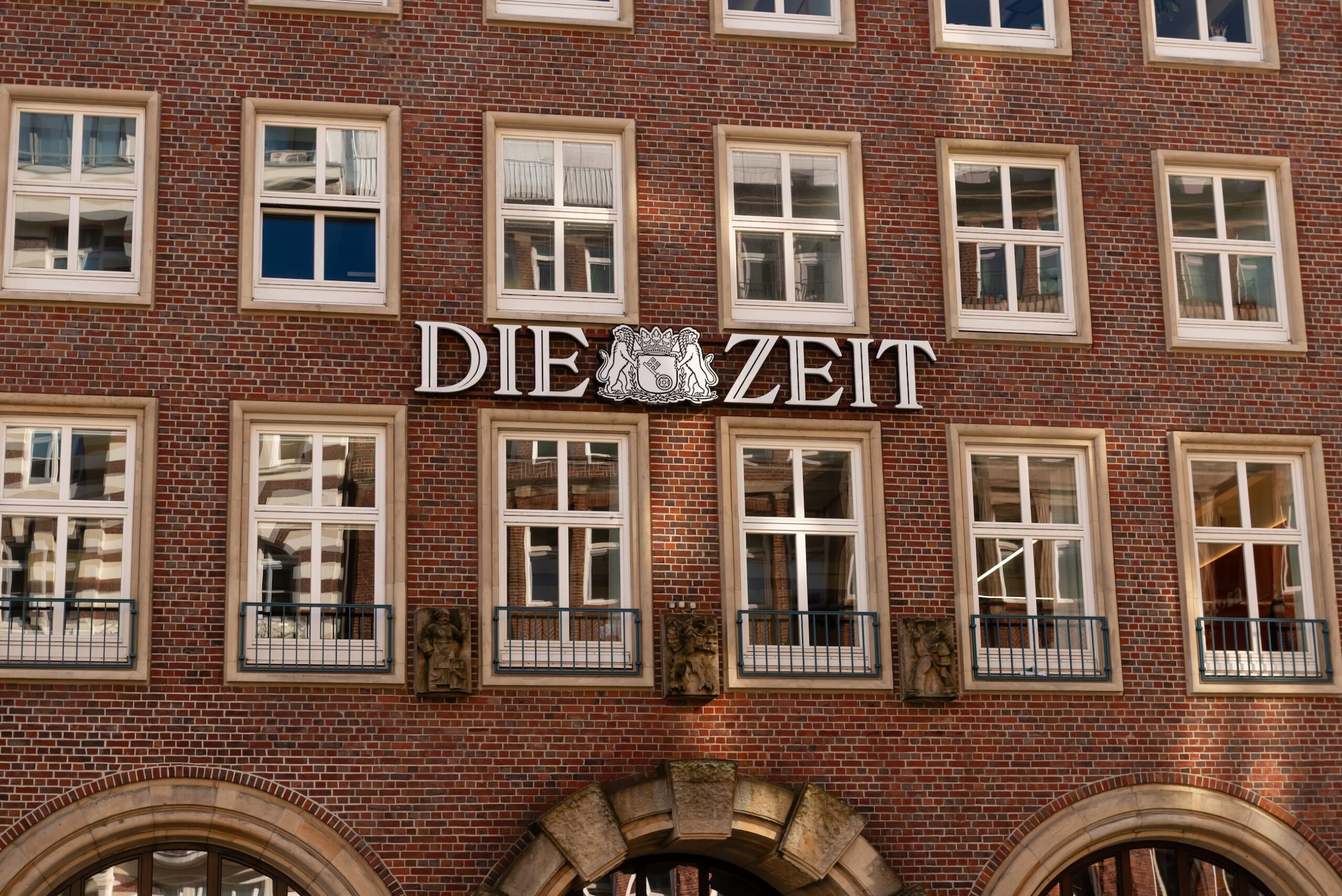 Die Aufnahmen könnten für die Bewertung der Aussagen im Verfahren von Bedeutung sein.