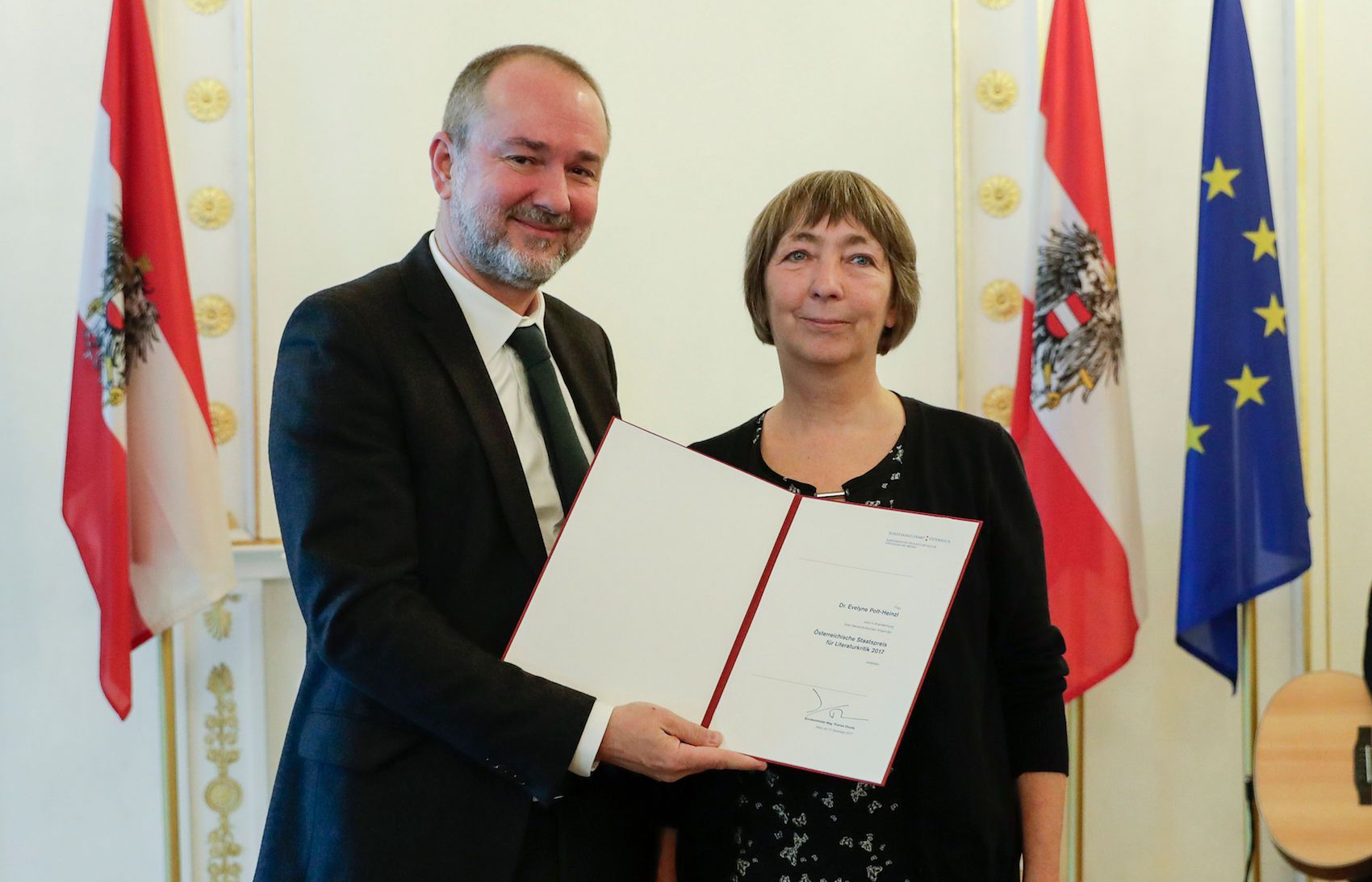 Kulturminister Thomas Drozda verlieh den Staatspreis für Literaturkritik 2017 an Evelyne Polt-Heinzl